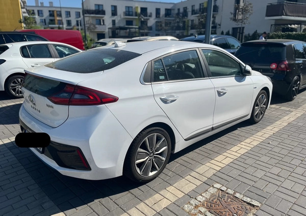 Hyundai IONIQ cena 69000 przebieg: 98500, rok produkcji 2017 z Wrocław małe 154